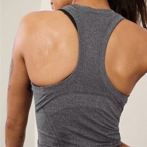 Athleta Momentum Seamless tank xs NWT